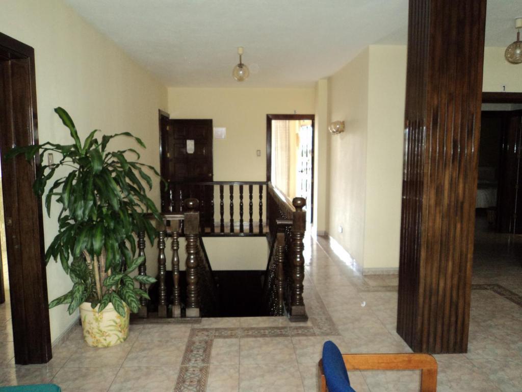 Hotel Cantabria Guatemala City Bagian luar foto